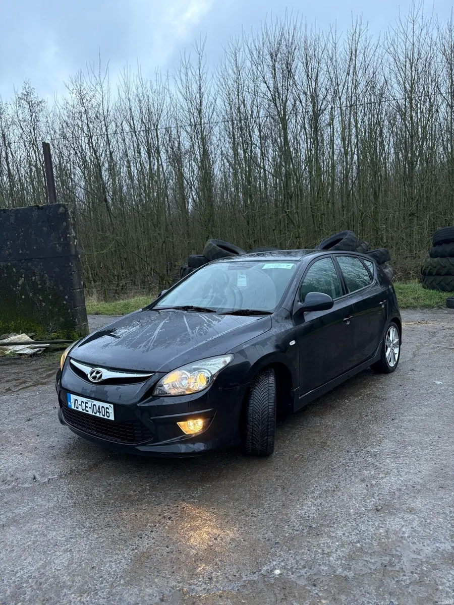 2010 Hyundai i30 - Image 1