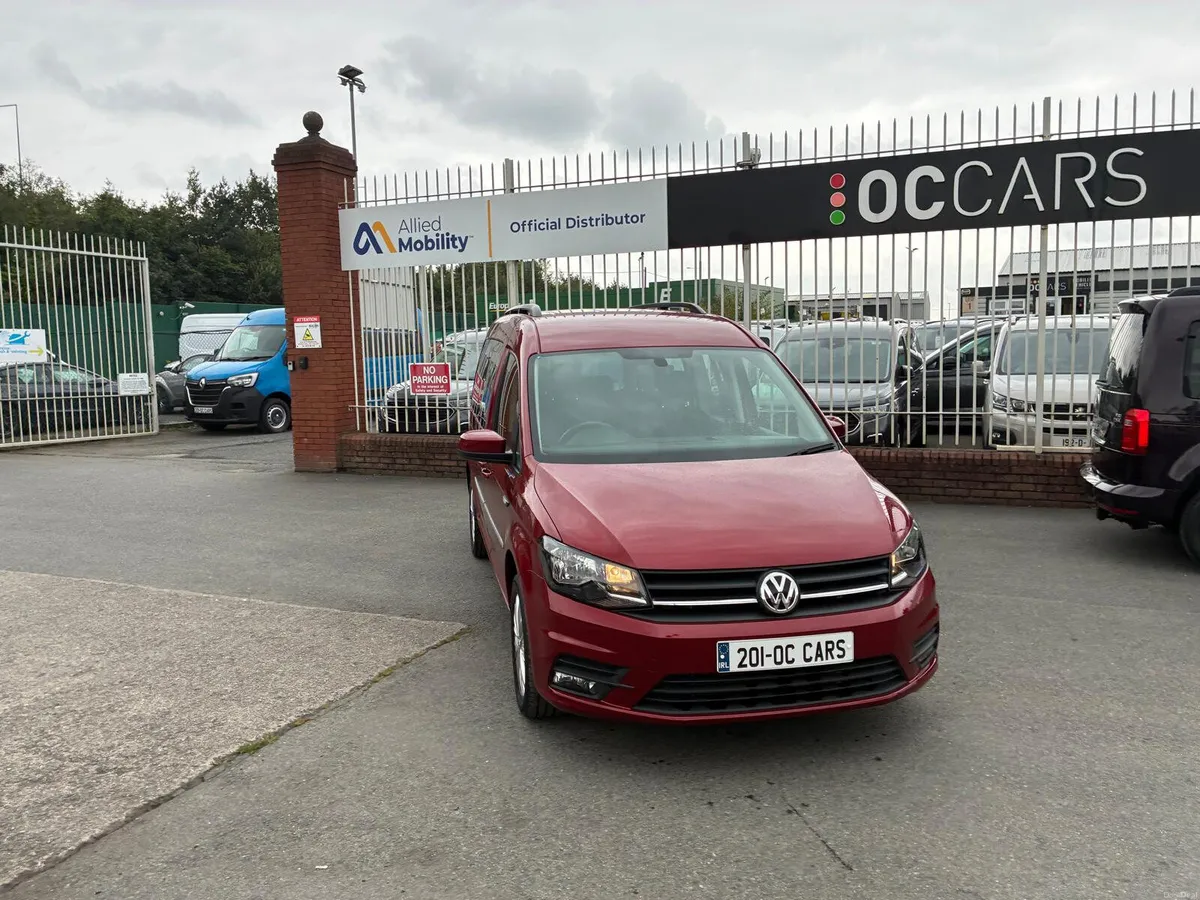 2020 Volkswagen Caddy Maxi Life -5 seats + wc Taxi - Image 1