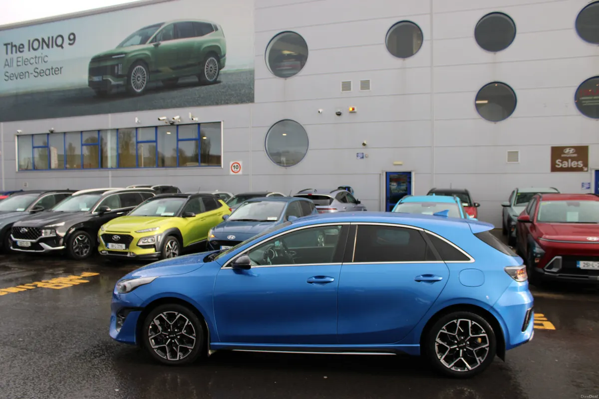 Kia Ceed 2022 - Image 2