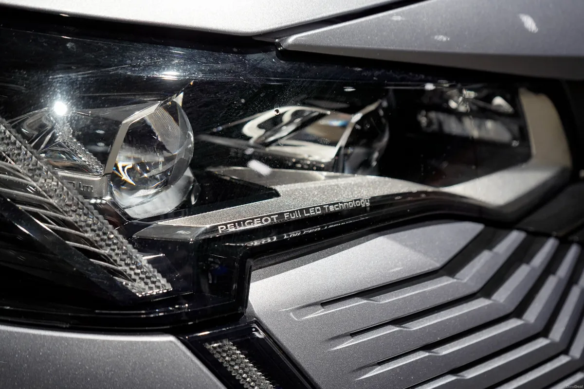 2024 Peugeot 3008 GT 1.5 BlueHDi 130bhp Auto - Image 4