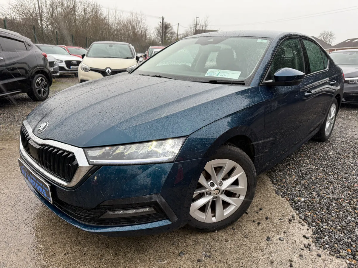 2024 Skoda Octavia 1.0 HYBRID AMBITION AUTO - Image 2