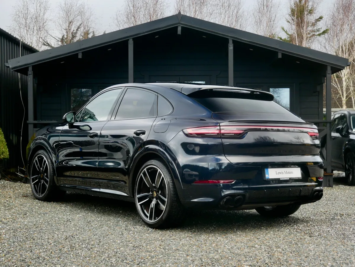 2023 Porsche Cayenne Coupe **DEPOSIT TAKEN** - Image 3