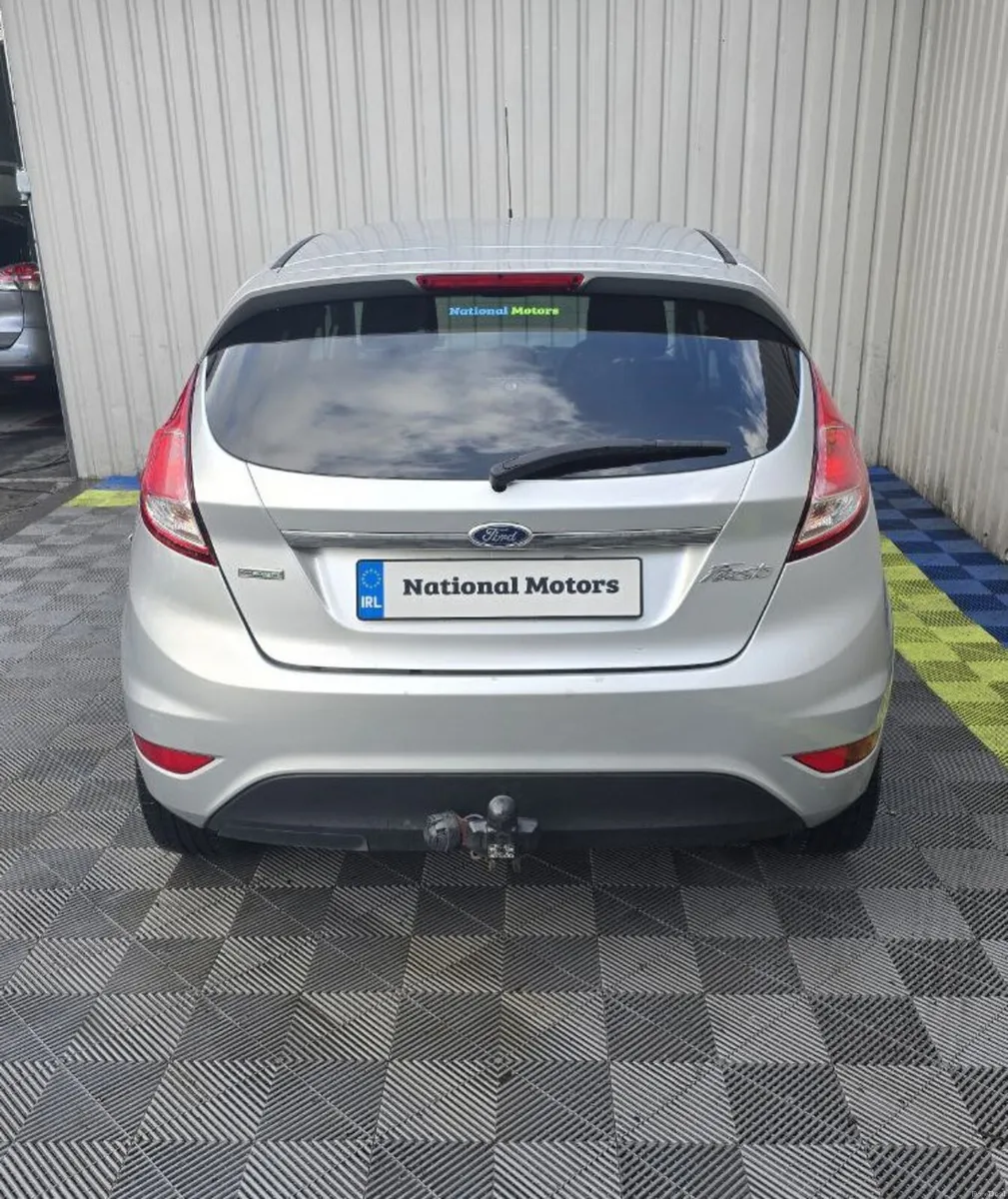 2015 Ford Fiesta TITANIUM 1.0 Petrol - Image 4