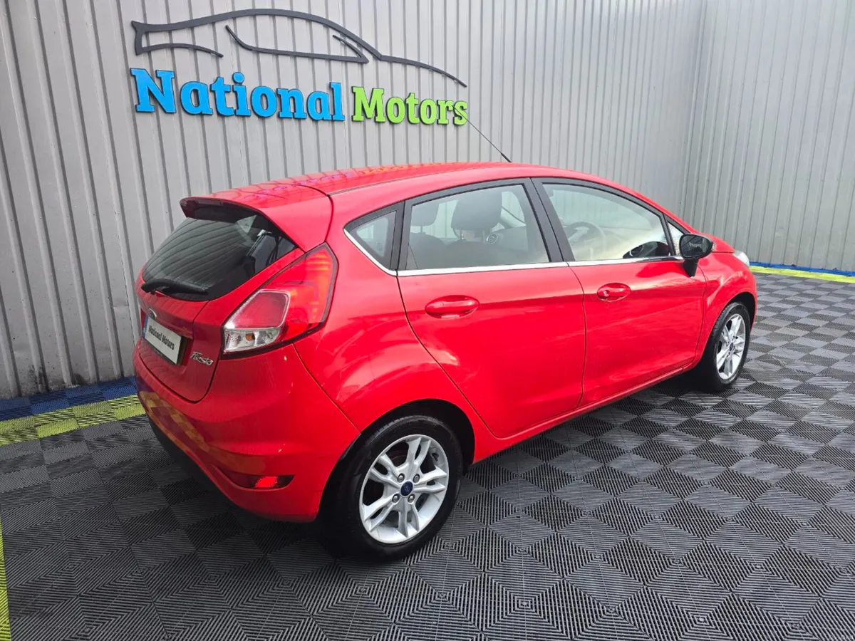 2015 Ford Fiesta 1.2 Petrol ZETEC - Image 4