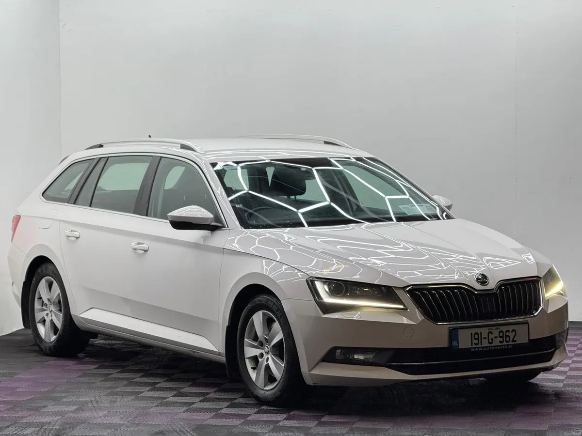 2019 Skoda Superb 2.0TDI Estate, Automatic - Image 1