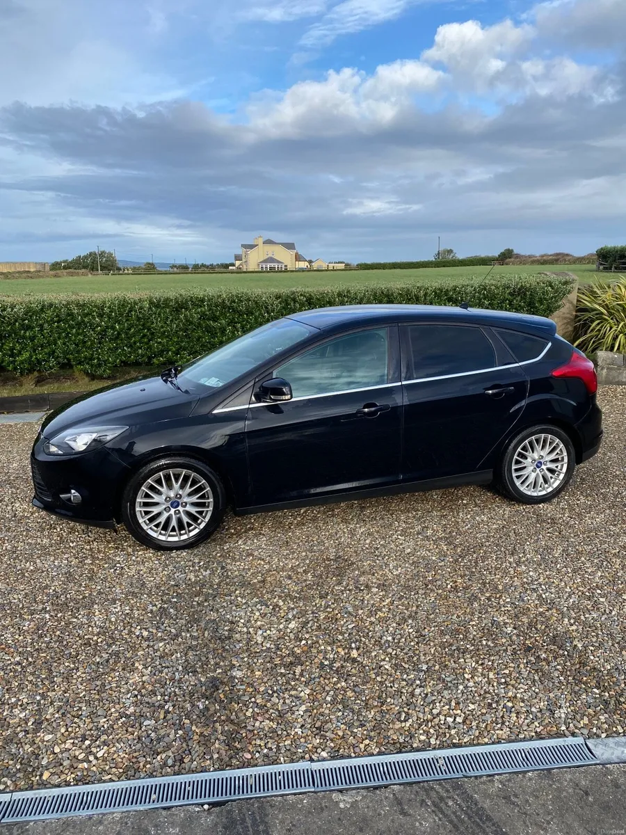 Ford Focus - Image 2