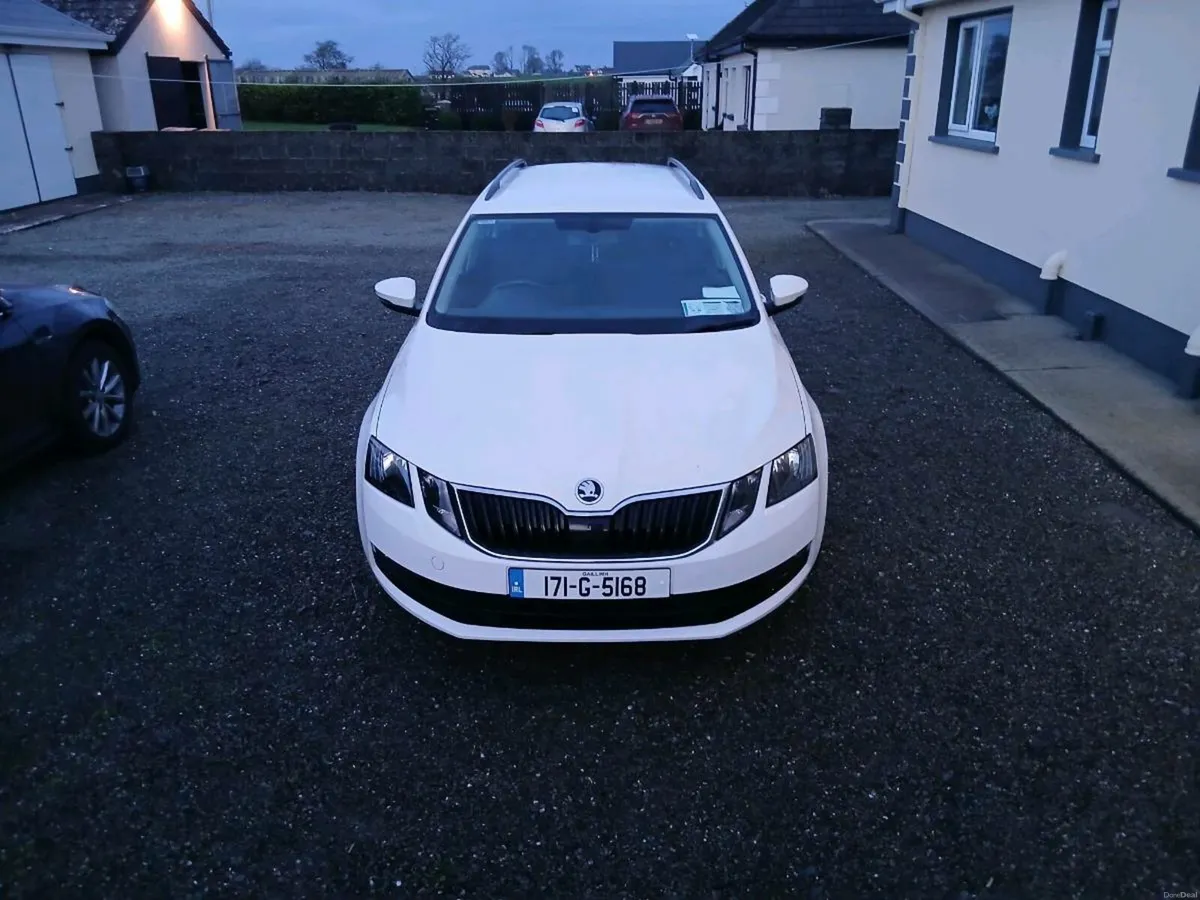 Skoda Octavia 1.6 tdi s - Image 1