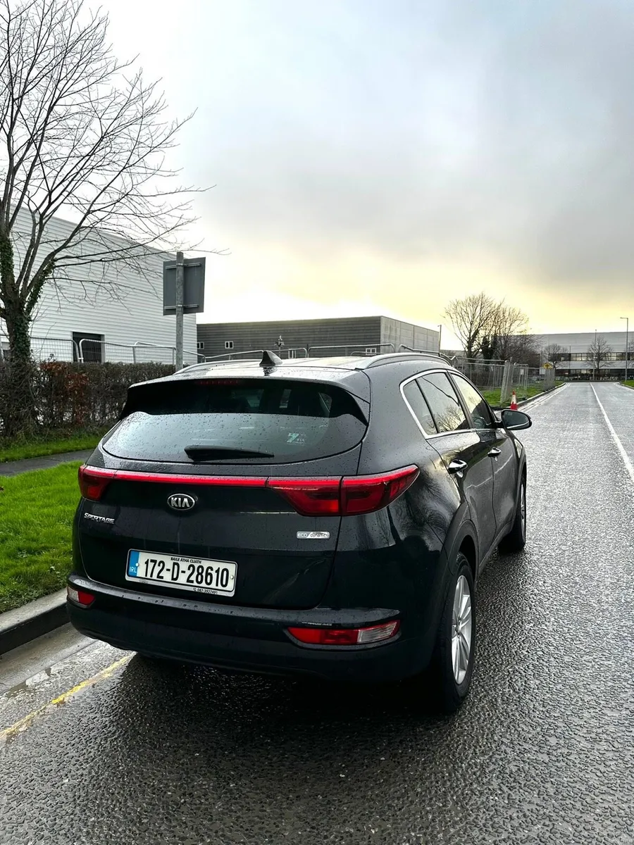 Kia Sportage 2017 - Image 2