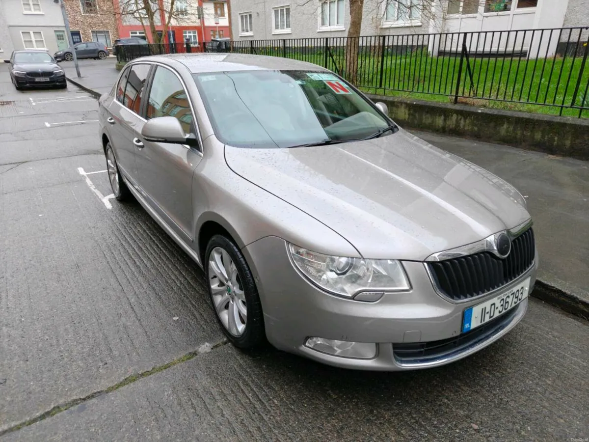 Skoda Superb Automatic | High Spec - Image 1