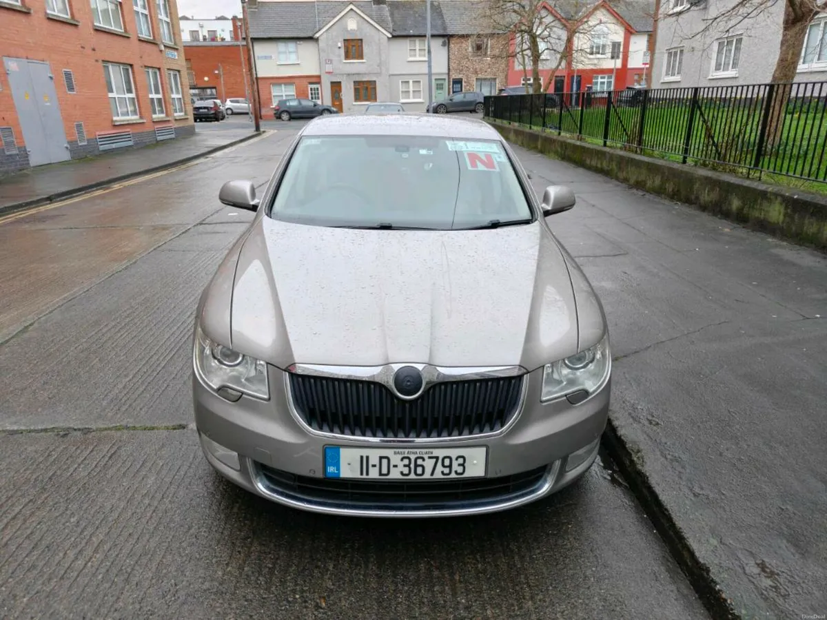 Skoda Superb Automatic | High Spec - Image 2