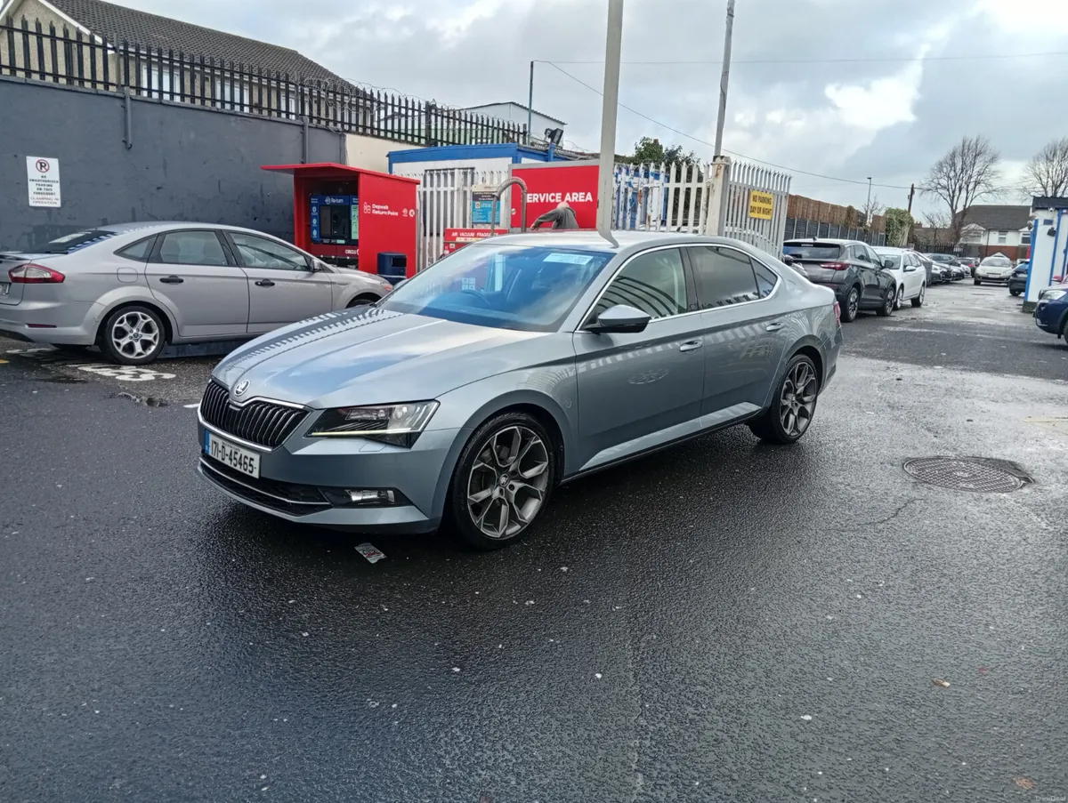 2017 Skoda Superb 2.0 tdi - Image 3