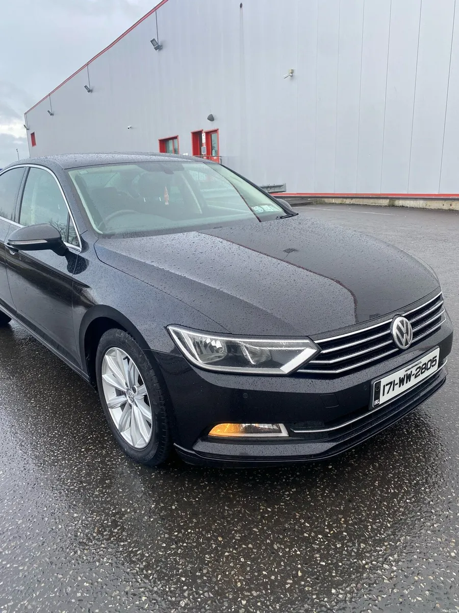 Volkswagen Passat 2.0 - Image 2