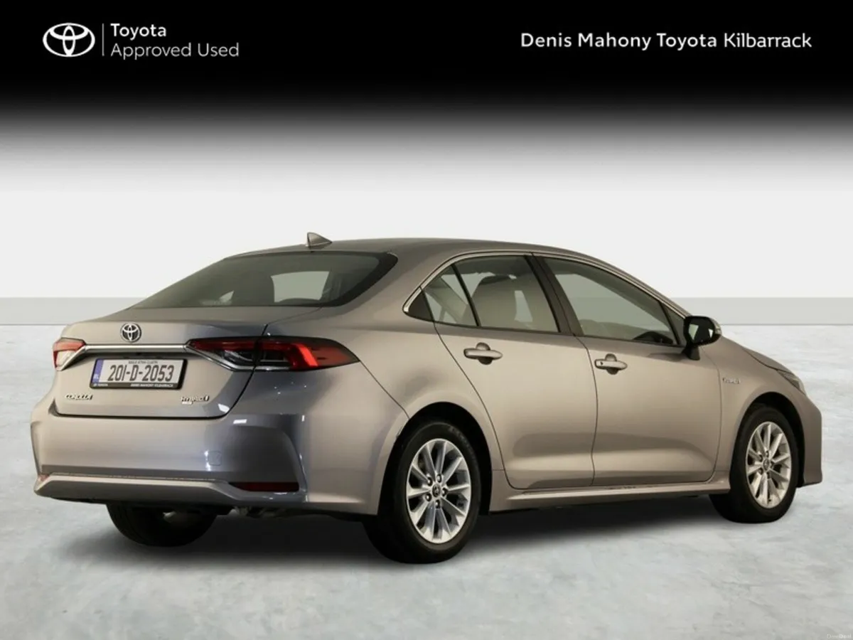 Toyota Corolla LUNA SALOON - Image 2