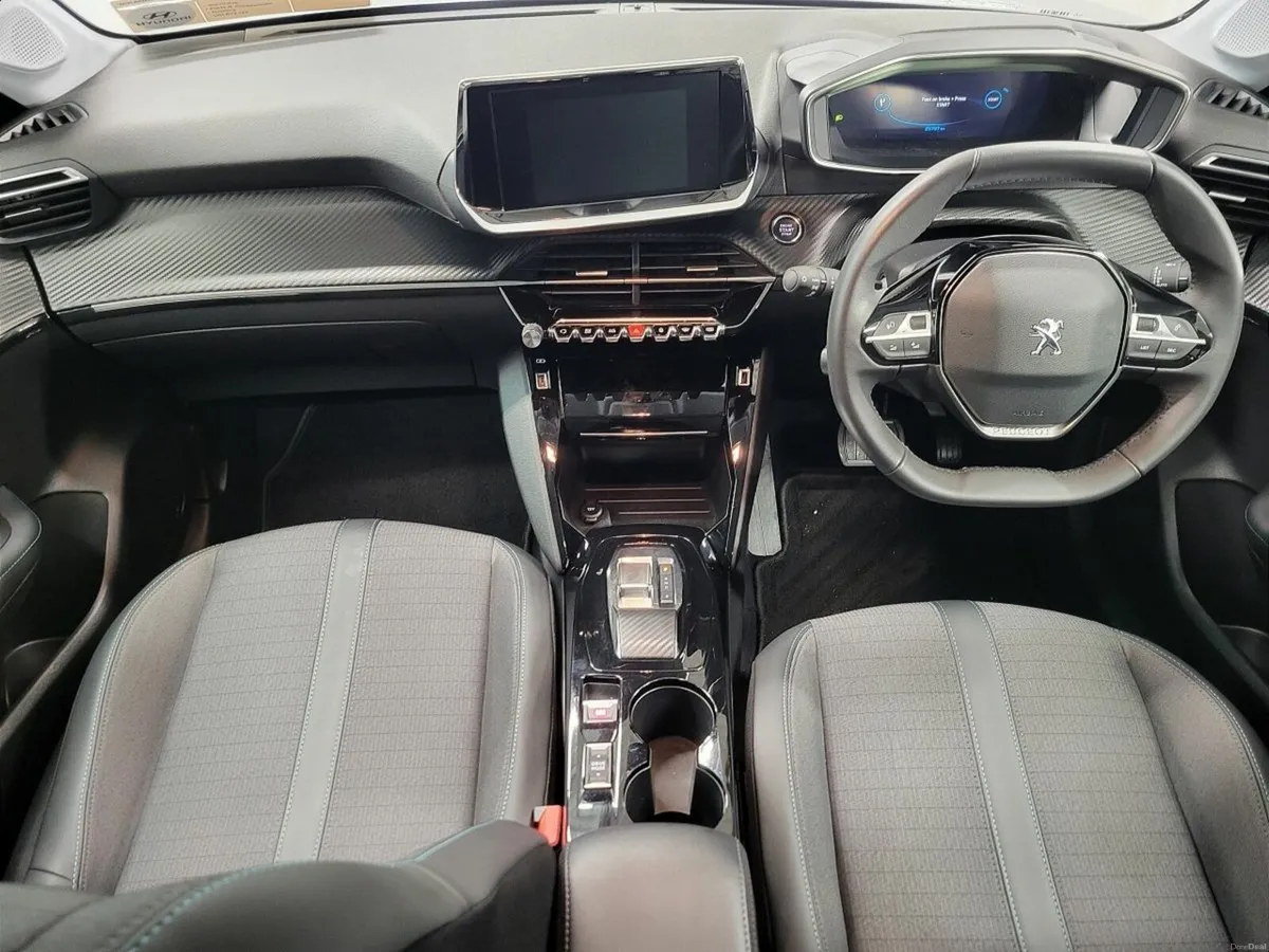 Peugeot 208 Electric 136bhp (50 kWh) Allure Pack - Image 4