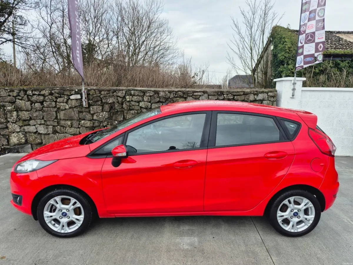 Ford Fiesta ZETEC 1.25 60PS M5 5DR MCA 4DR - Image 3