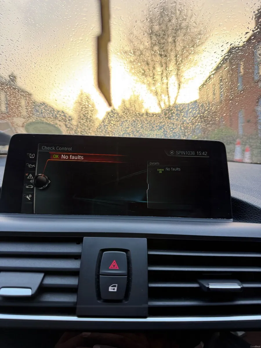 BMW 1-Series 2016 - Image 2