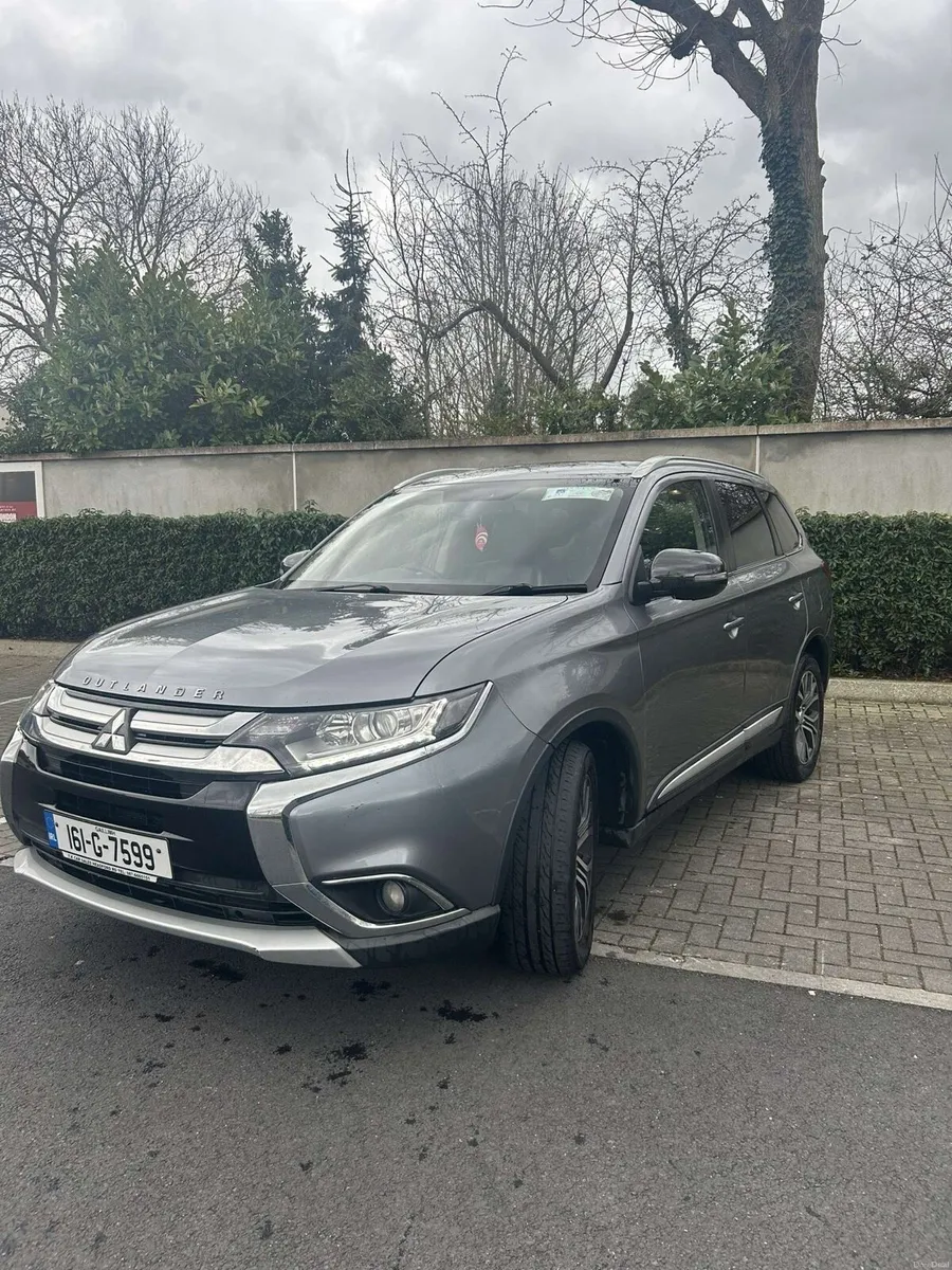 Mitsubishi outlander 2.3D 4x4 7 seater - Image 2