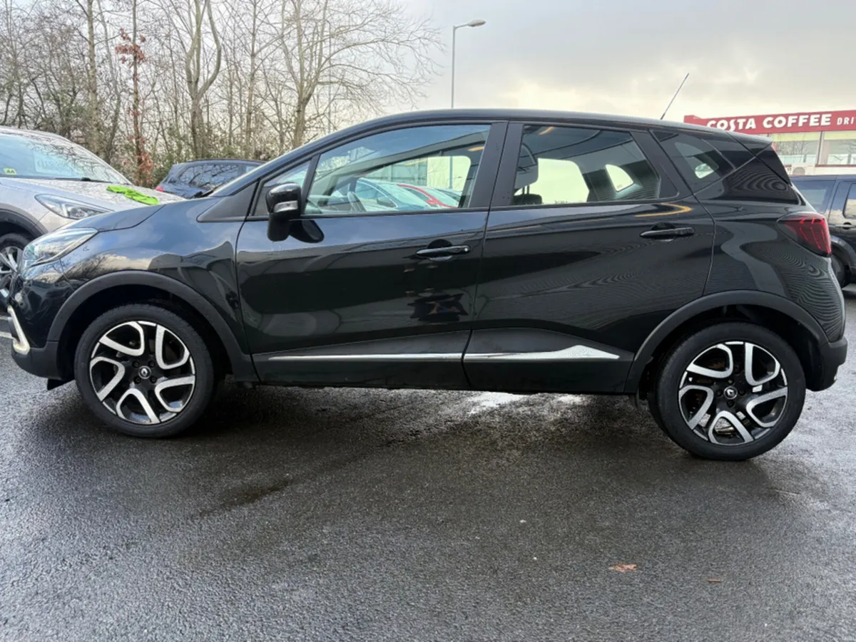 Renault Captur 1.5 DIESEL DYN NAV AUTO - Image 4