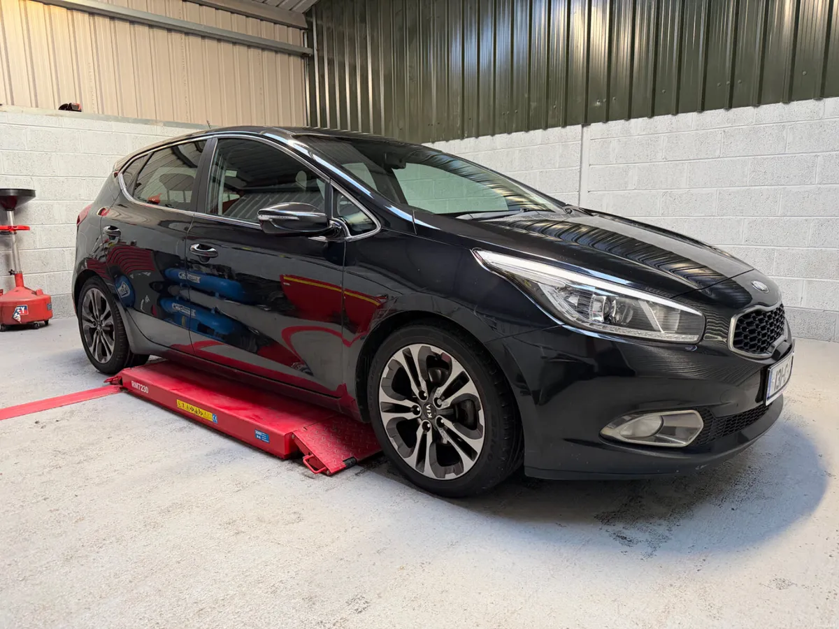 2013 KIA CEED       NEW NCT 02-27 ! - Image 1