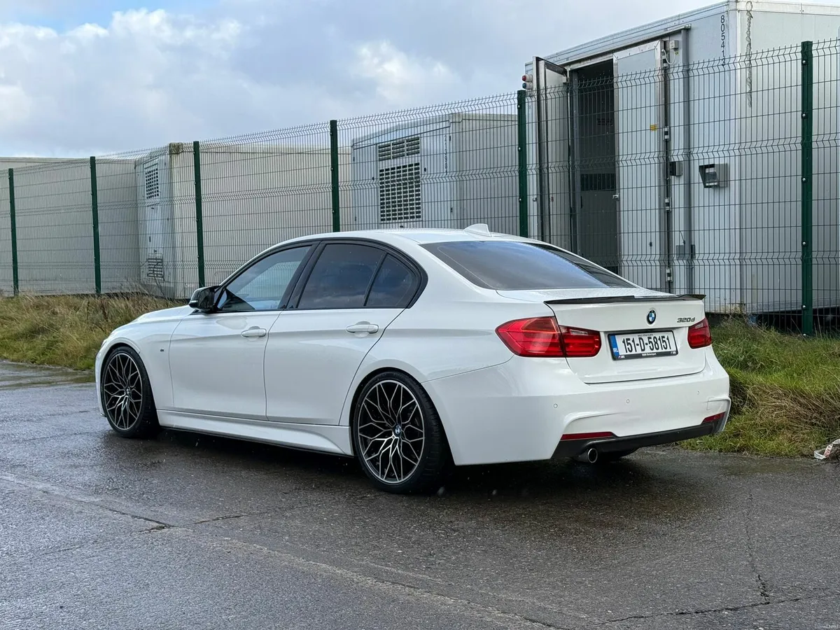 2015 BMW 320D M-SPORT AUTO LOW MILEAGE - Image 4