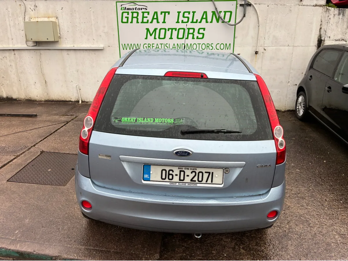 Ford Fiesta GHIA 1.4 5DR AUTO - Image 2