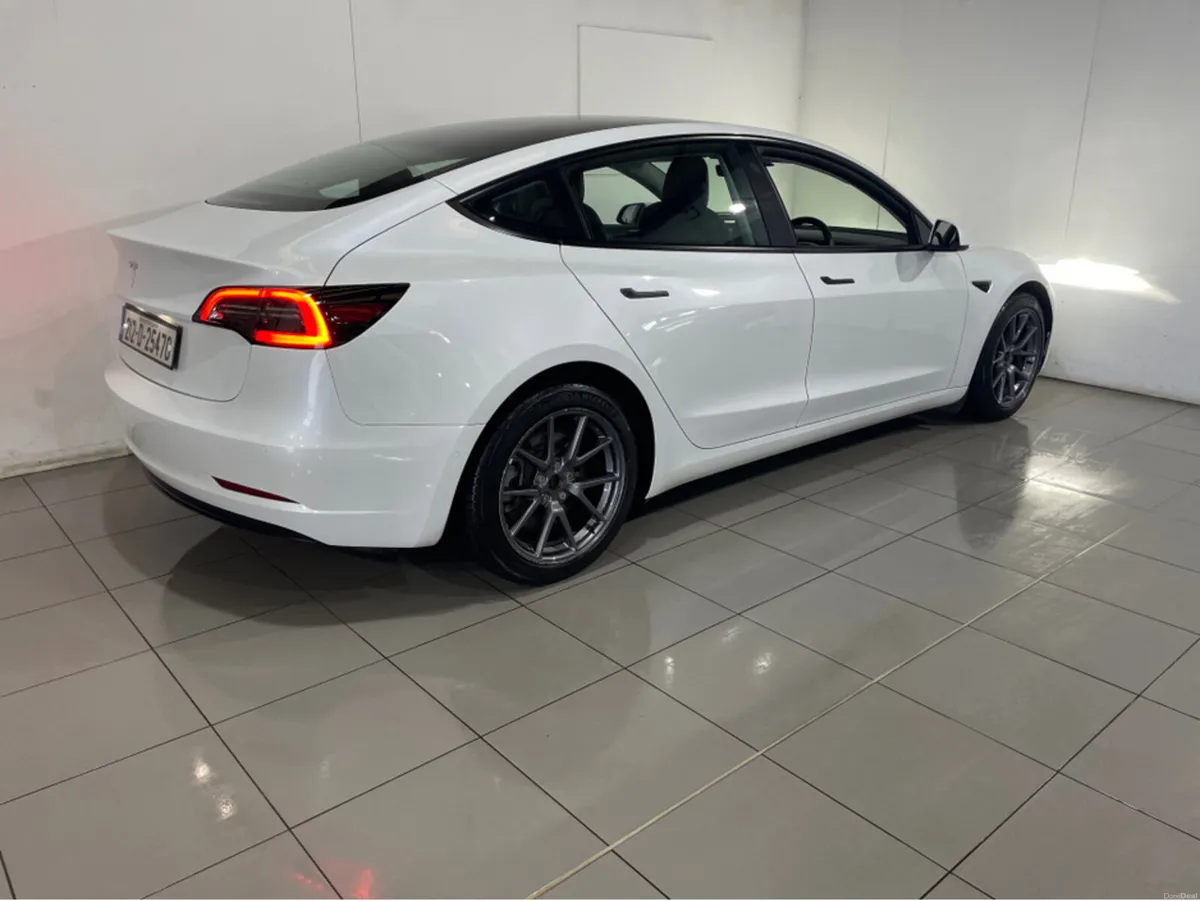 Tesla Model 3 STANDARD RANGE PLUS BATTERY HEALTH 9 - Image 3
