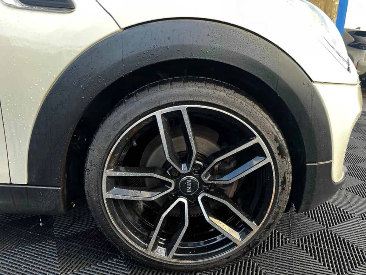 Mini Cooper Mini Cooper 1.2 petrol auto 18"alloys - Image 3