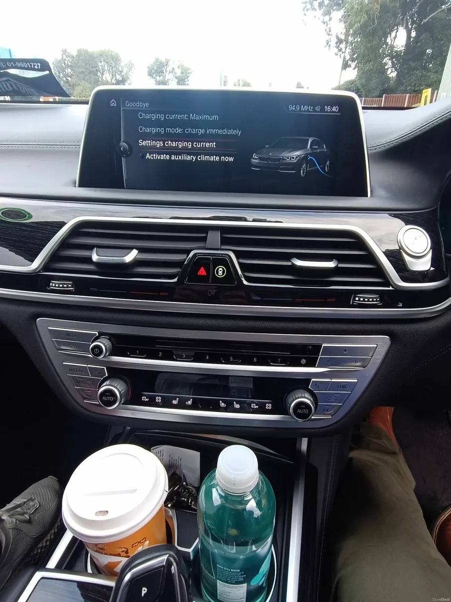 BMW 7-Series 2017 - Image 3