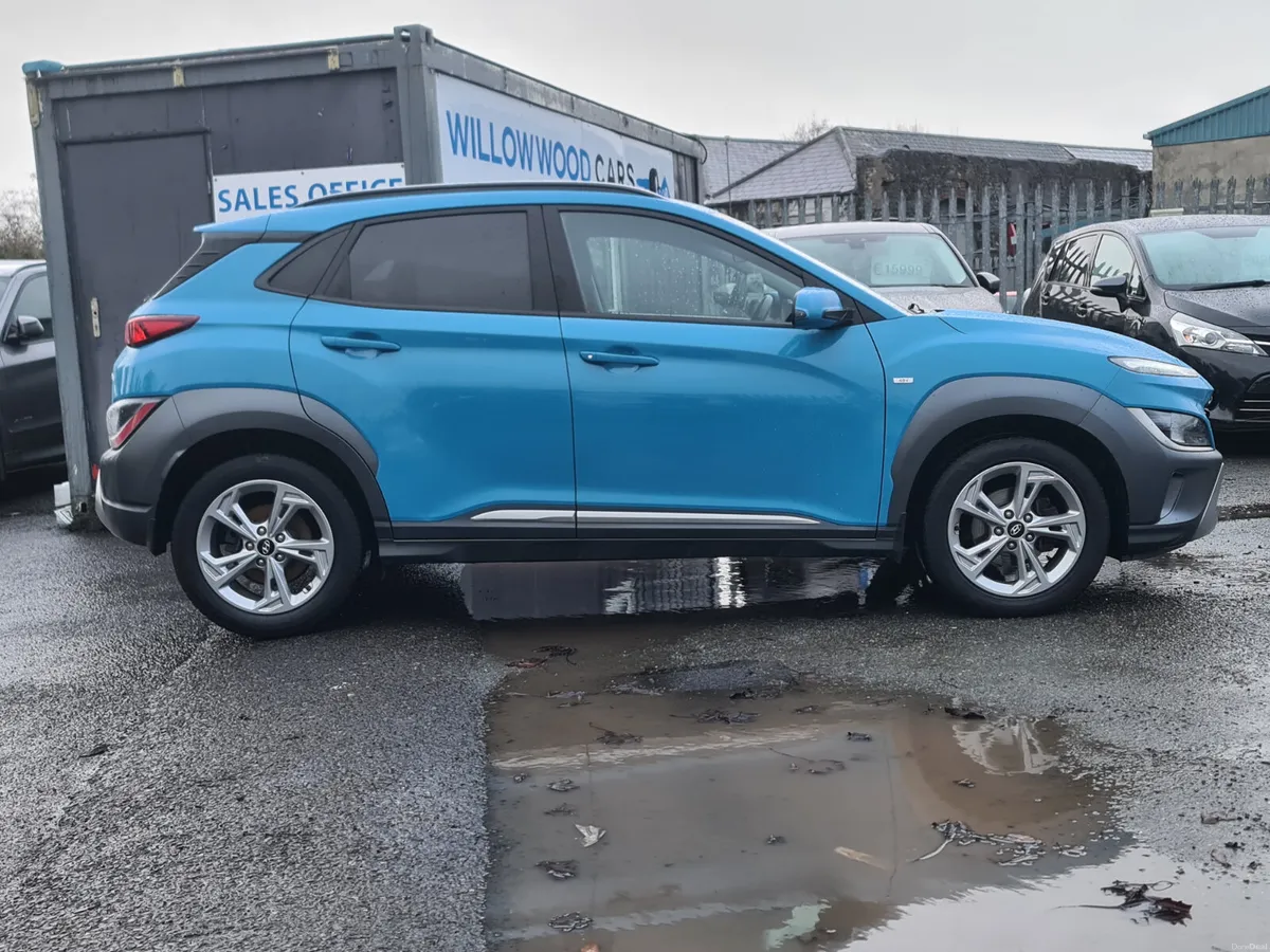 Hyundai KONA 1.6crdi executive 2021 - Image 5