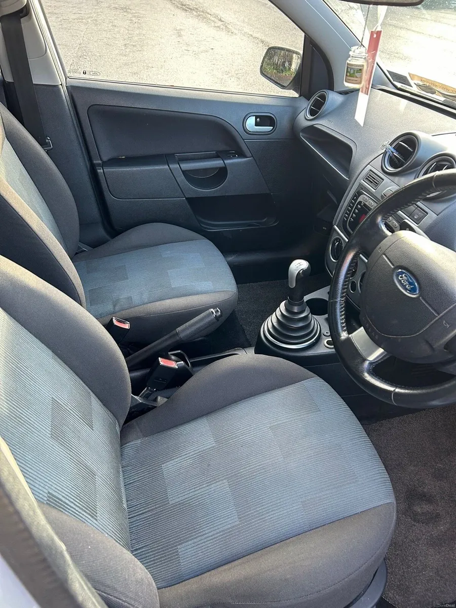 Ford Fiesta 2008 1.25 Zetec - Image 4