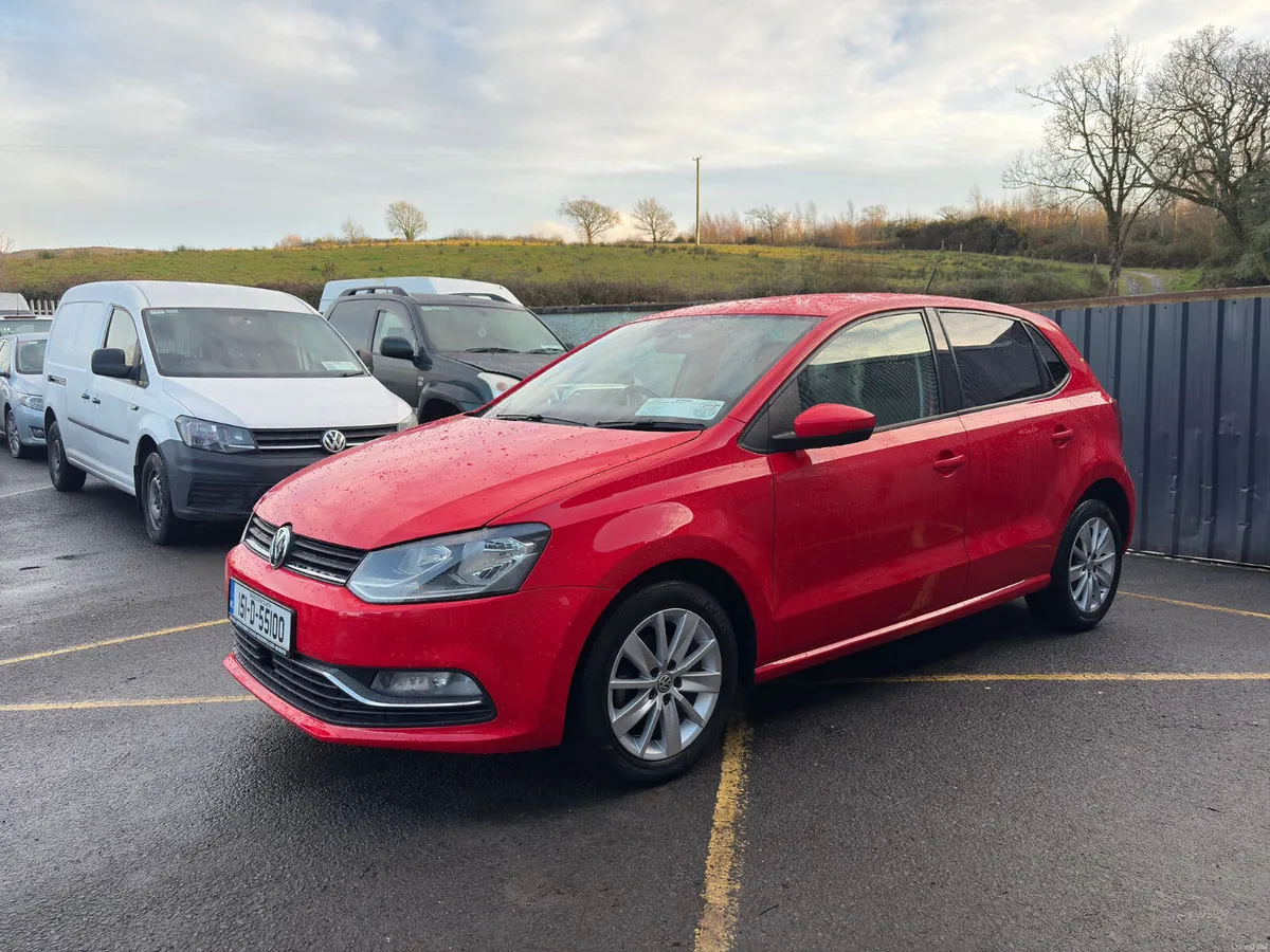 Volkswagen Polo 2015 - Image 1