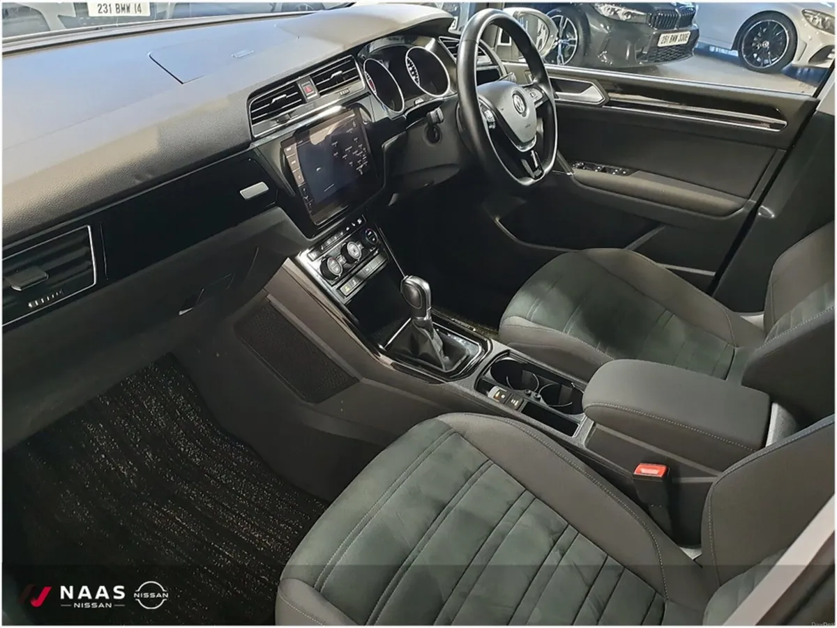 Volkswagen Touran HIGHLINE 1.4 TSI - Image 2