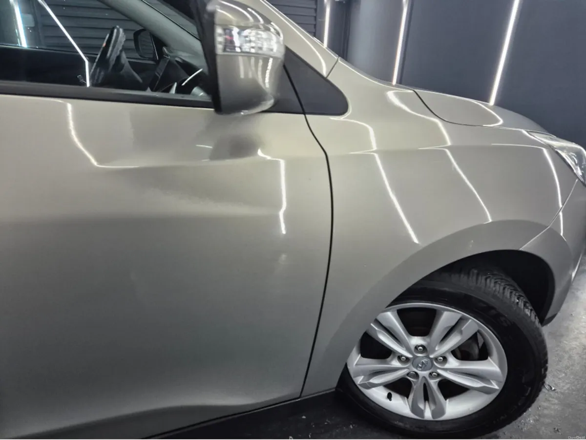 Hyundai ix35 1.7 2WD 5DR - Image 3