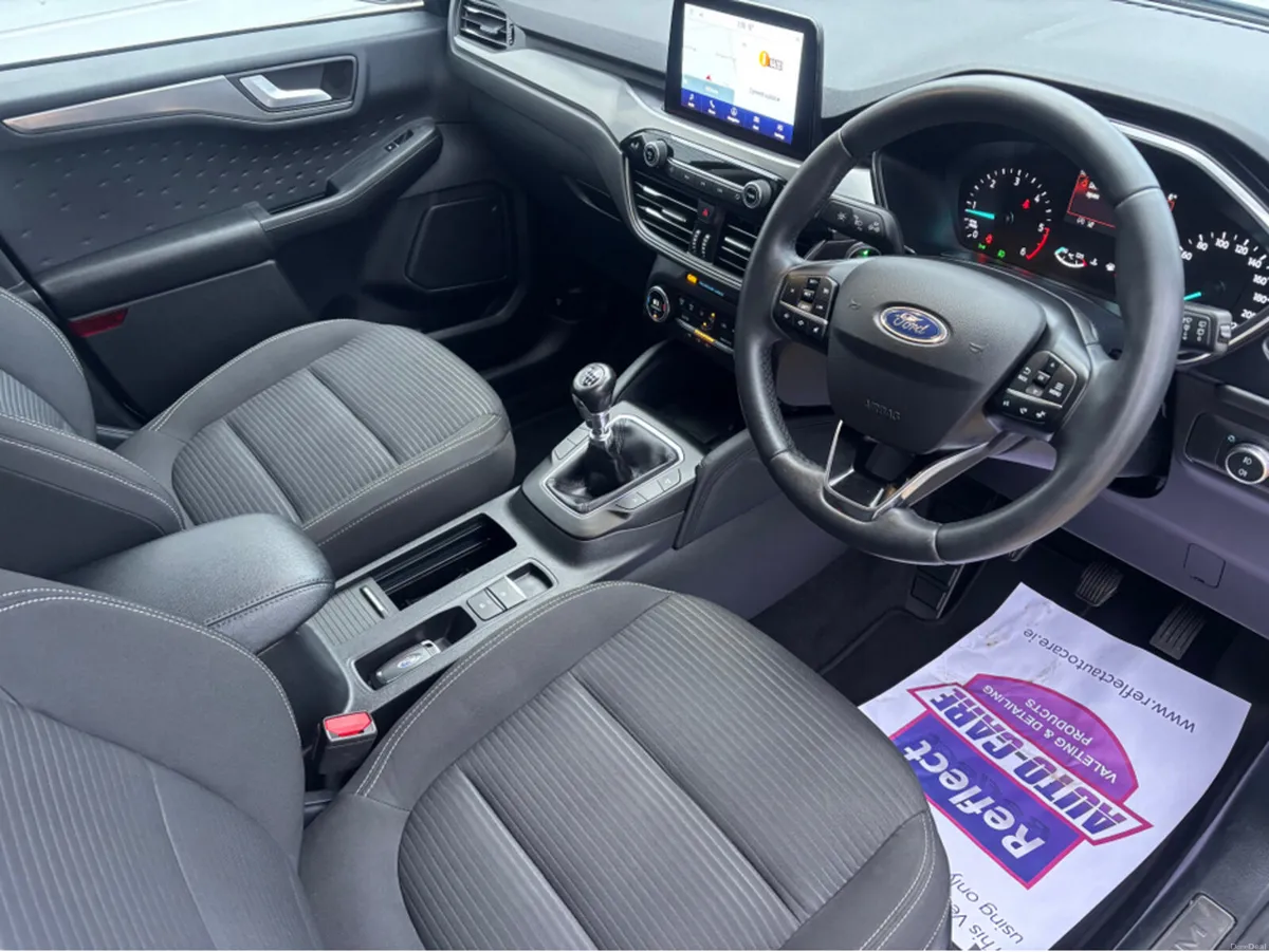 Ford Kuga TITANIUM 5DR 1.5 TD 120 - Image 2