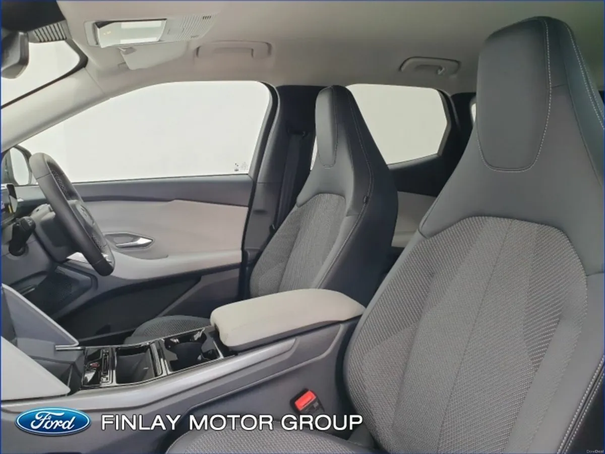 Ford Explorer 77kwh "Select " extended range-AVAIL - Image 4