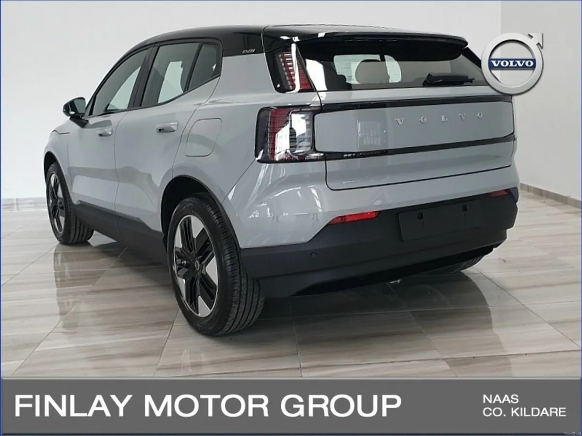 Volvo EX30 Extended Range Plus Demo Model - Image 4