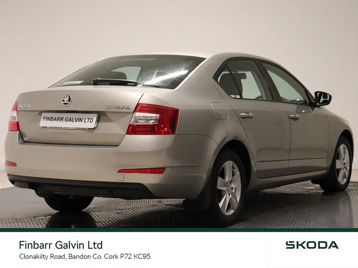 Skoda Octavia AMBITION 1.6TDI 90HP - Image 3