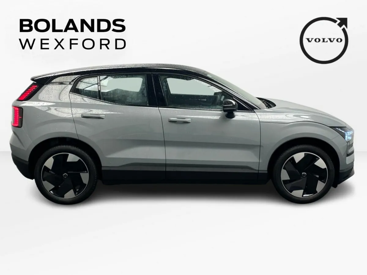 Volvo EX30 Vapor Grey Extended Range Plus with Ind - Image 5
