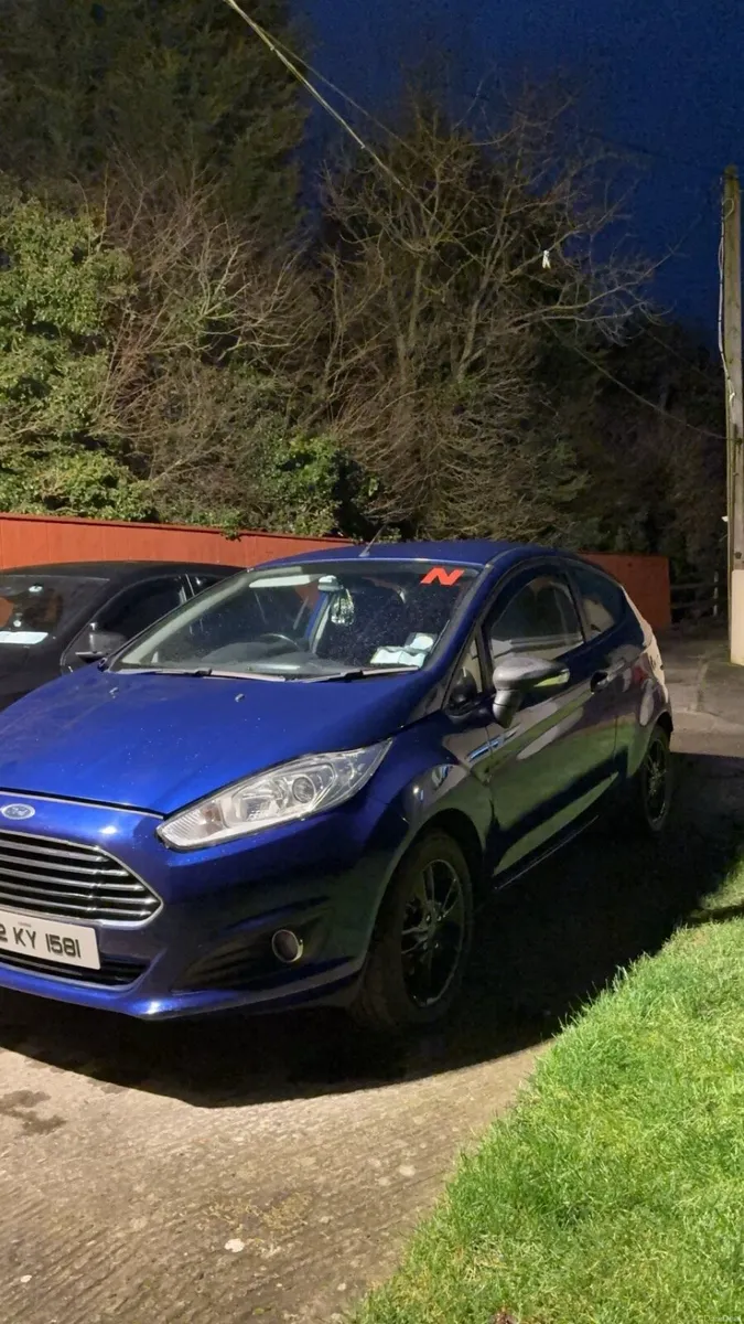 Ford fiesta 1.25L - Image 2