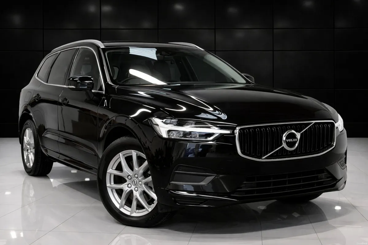 182 Volvo XC60 2.0D 190 AWD MOMENTUM - Image 1