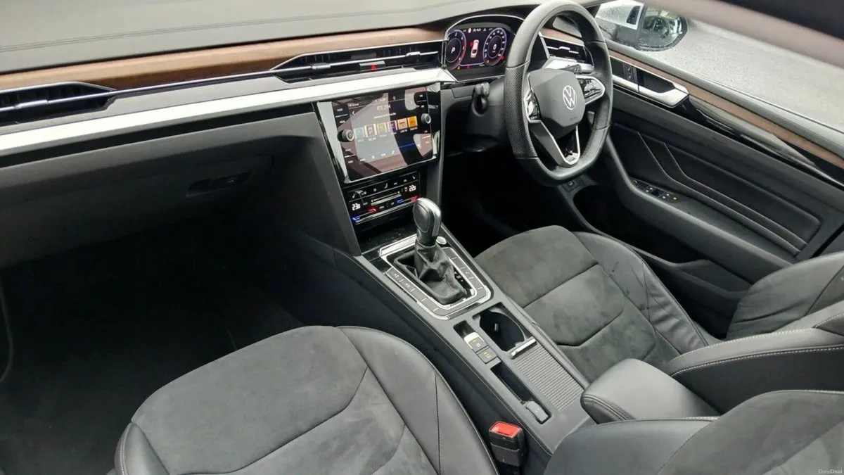 Volkswagen Arteon Elegance 2.0TDI D7F 150HP **REAR - Image 3