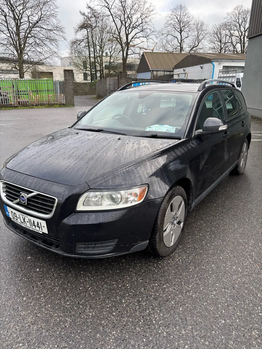 2009 Volvo V50 nct 12/2026 - Image 2