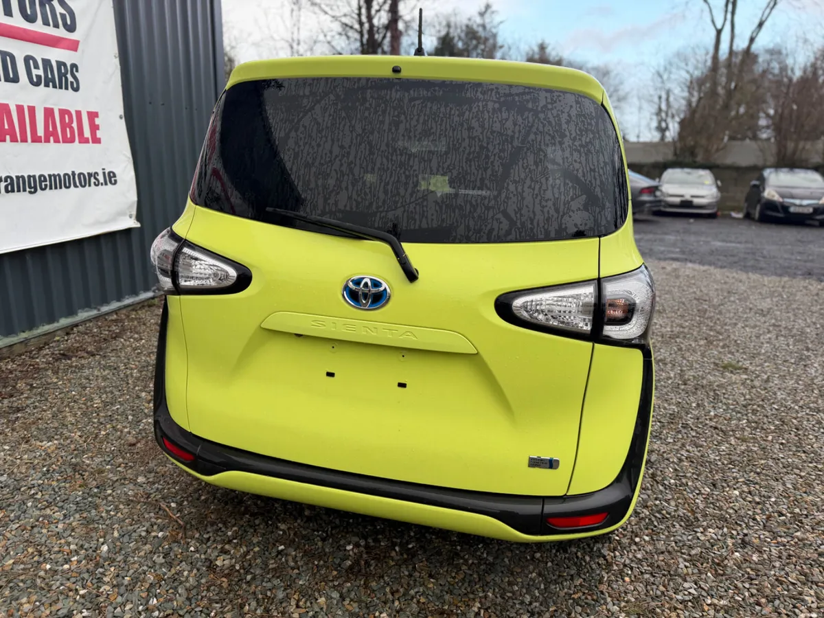 Toyota Sienta 2016 MPV - Image 5