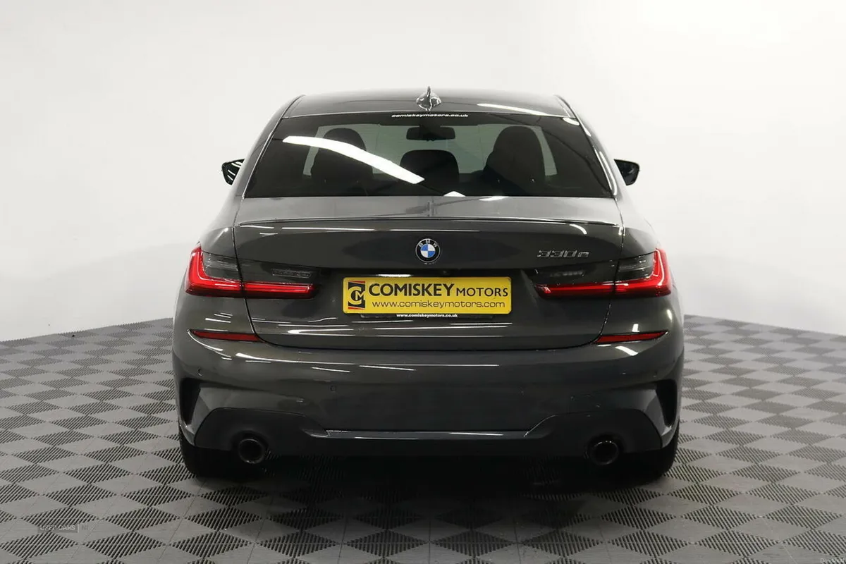 BMW 3-Series 330e M Sport Pro Edition - Image 6