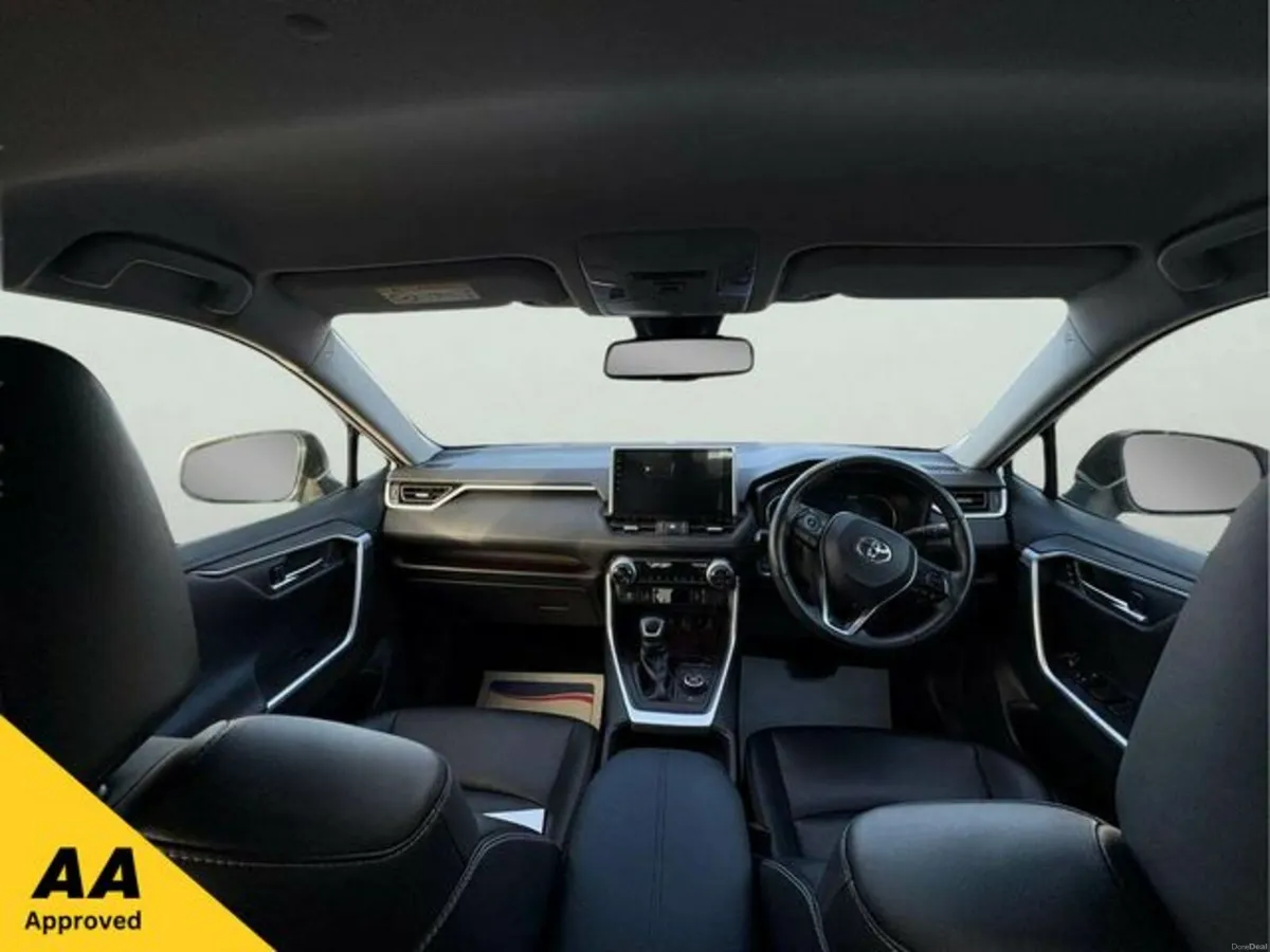 Toyota RAV4 HYBRID G 4WD Automatic - Image 2