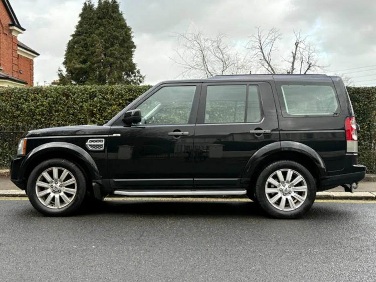 Land Rover Discovery 4 3.0 V6 HSE *SALE AGREED* - Image 4