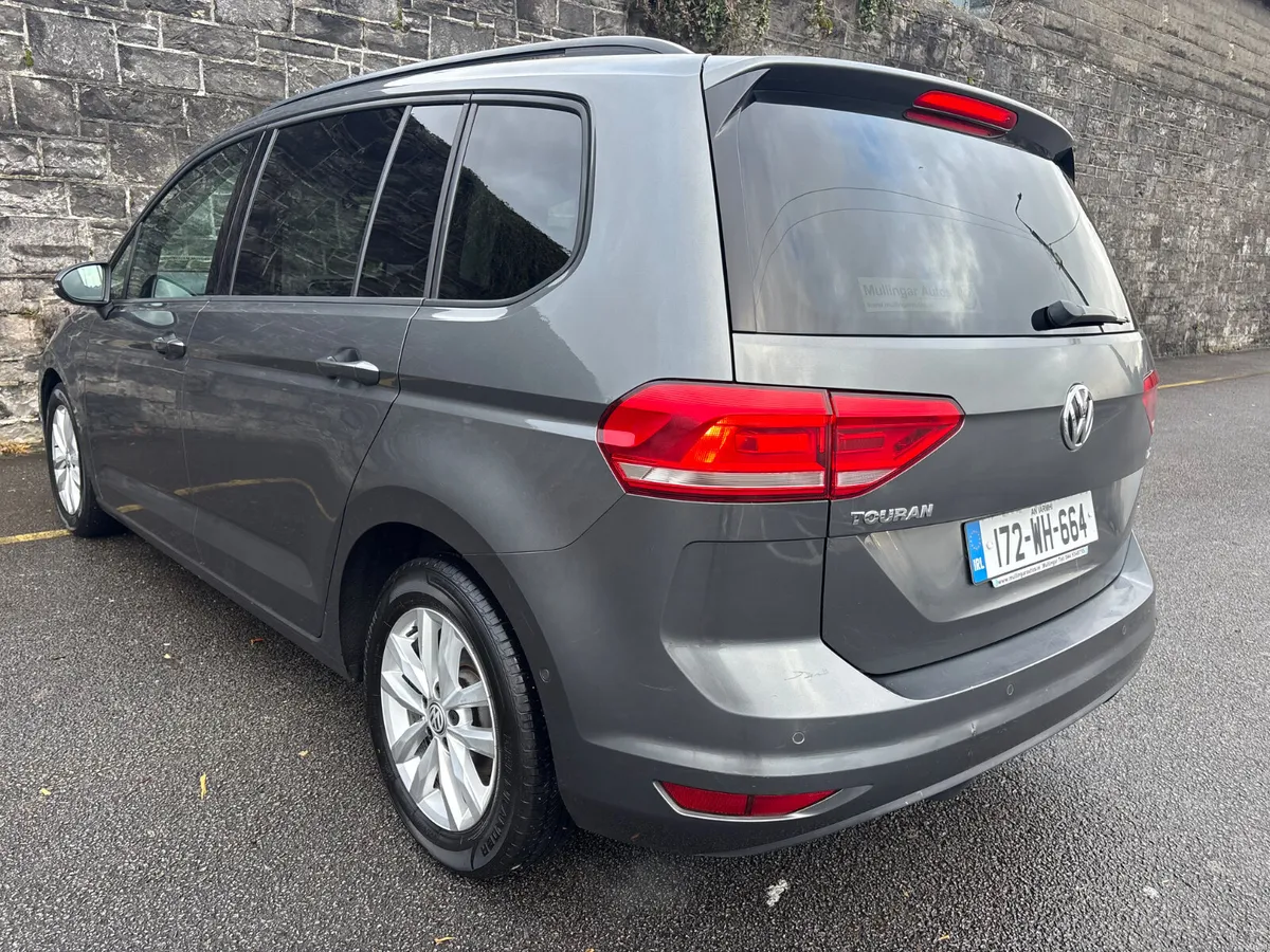 171 Volkswagen Touran 1 owner! FSH! Trade ins👍 - Image 4