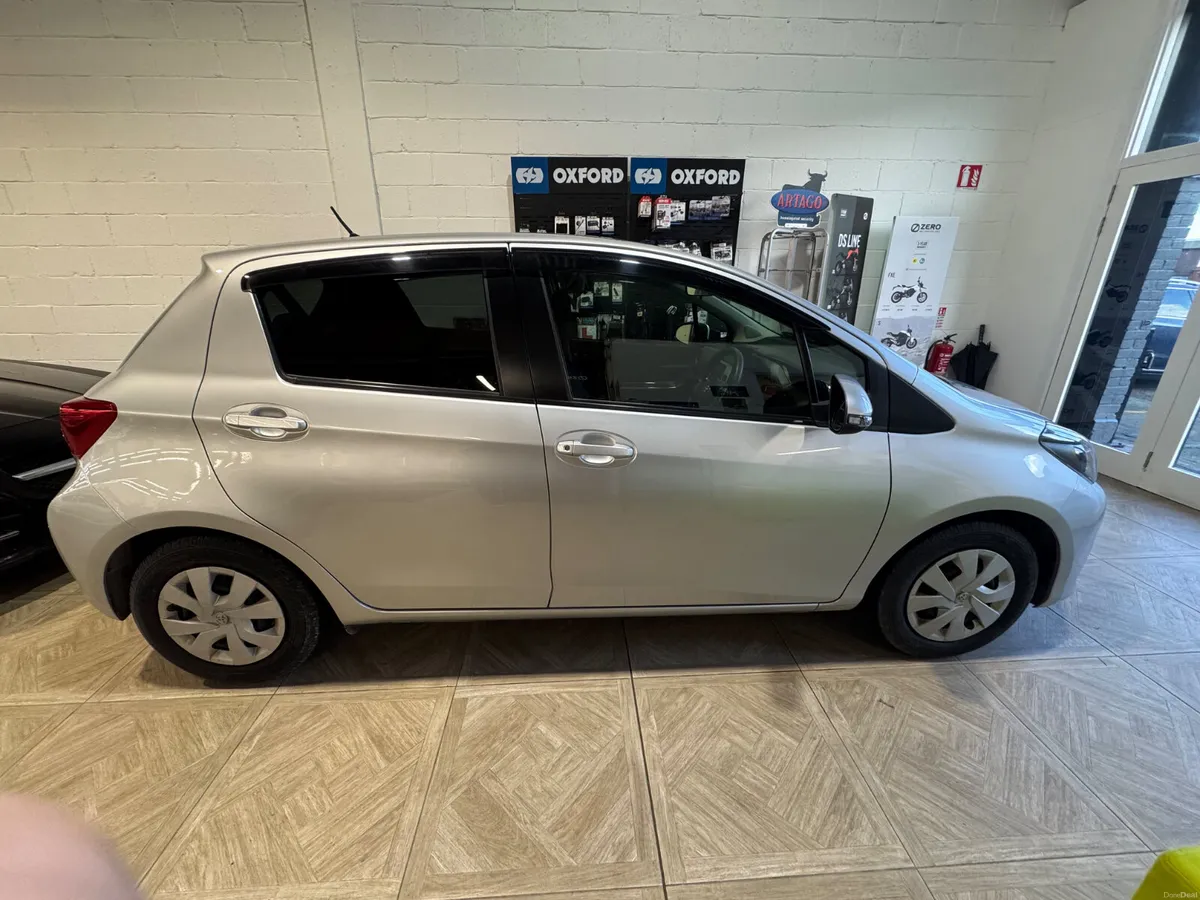 Toyota Vitz 2014 Auto - Image 3