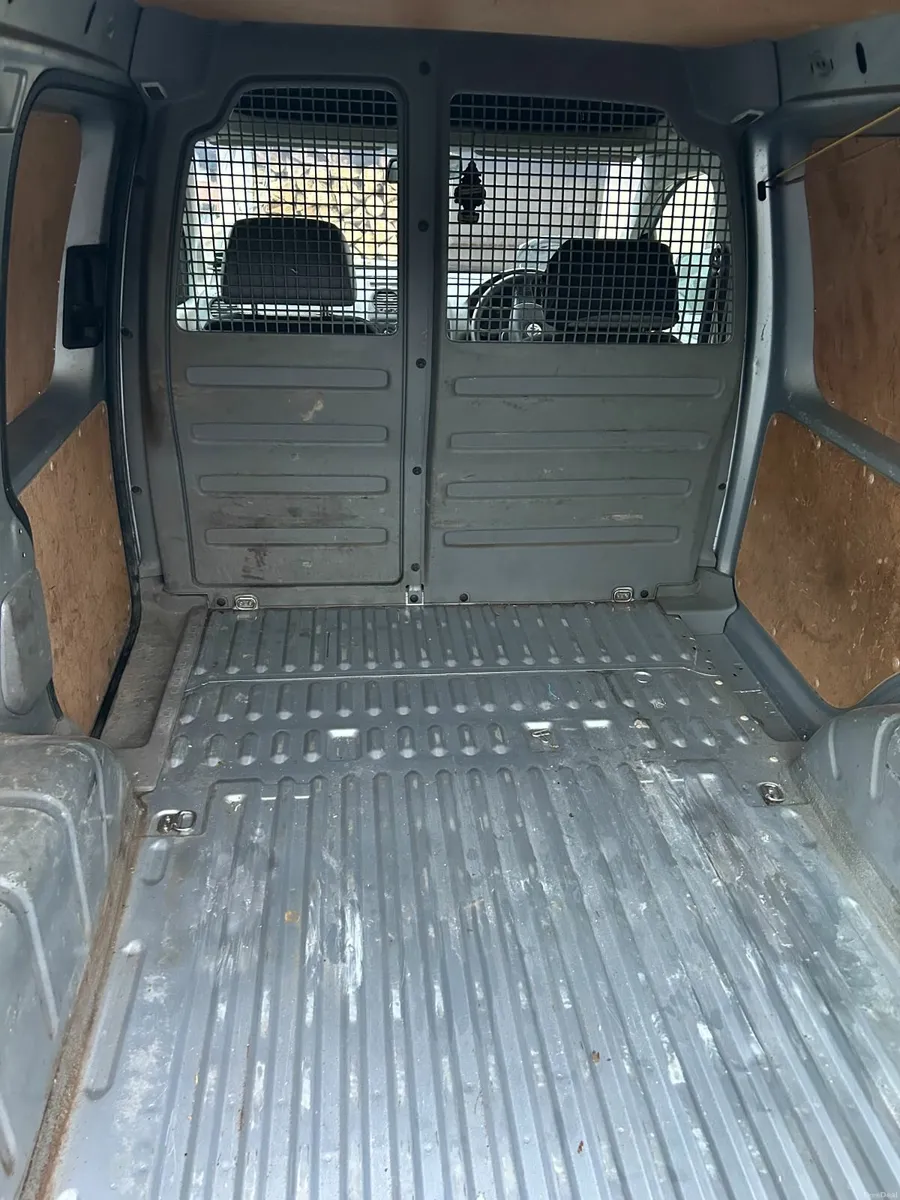 Volkswagen Caddy 2007 - 1 YEAR NCT - Image 3