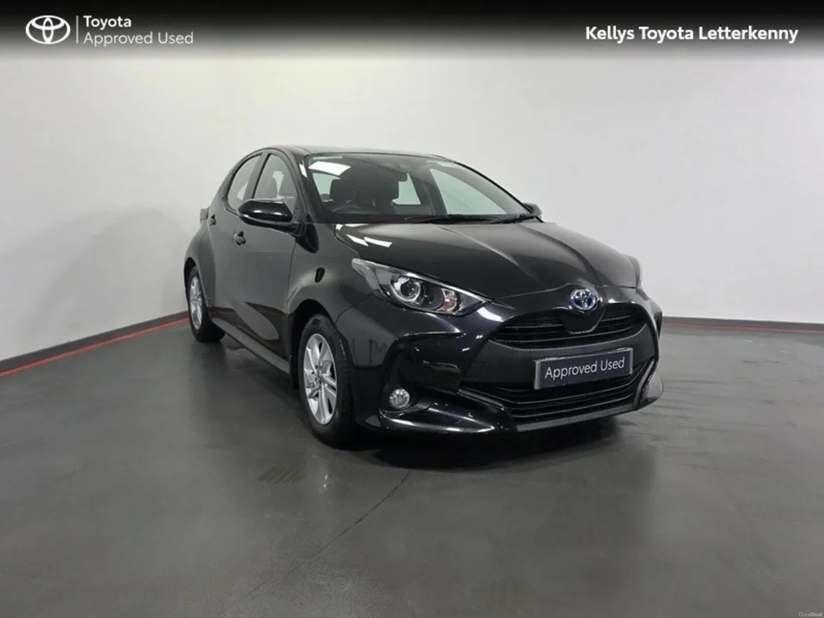 Toyota Yaris YARIS 1.5 HYBRID LUNA - #136 - Image 1